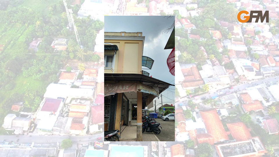 Roofing & Banner Installment